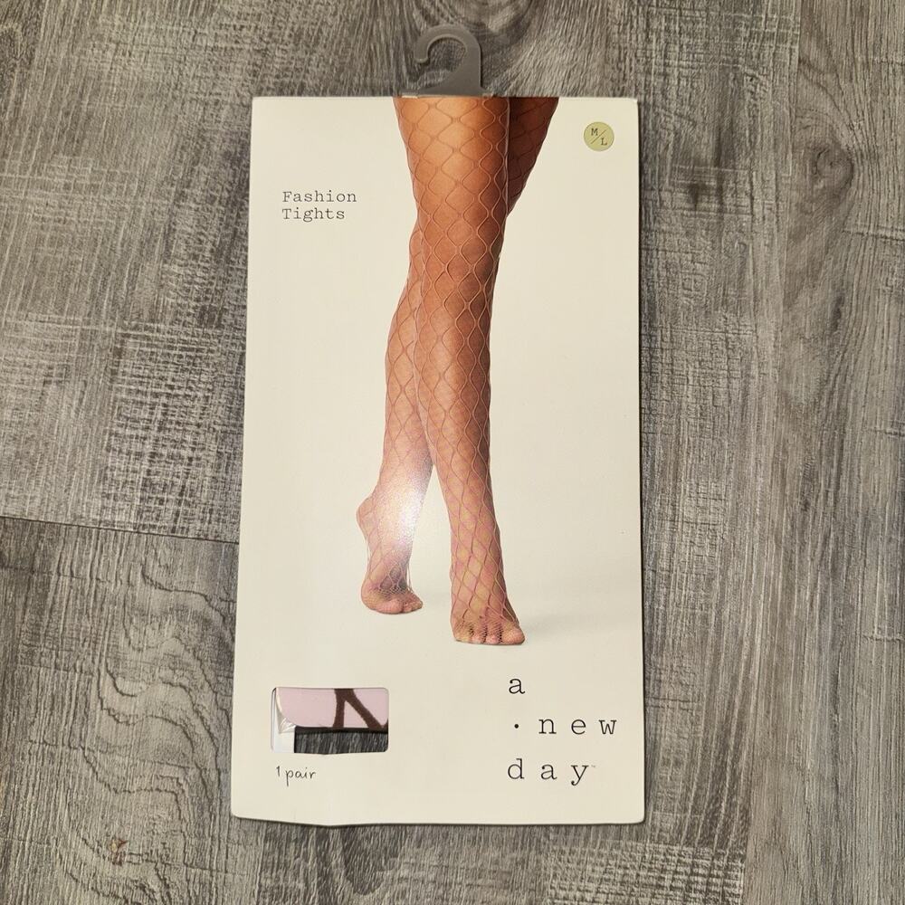 NIP A New Day Caramel Sexy Fishnet Fashion Tights Pantyhose Womens Size M / L